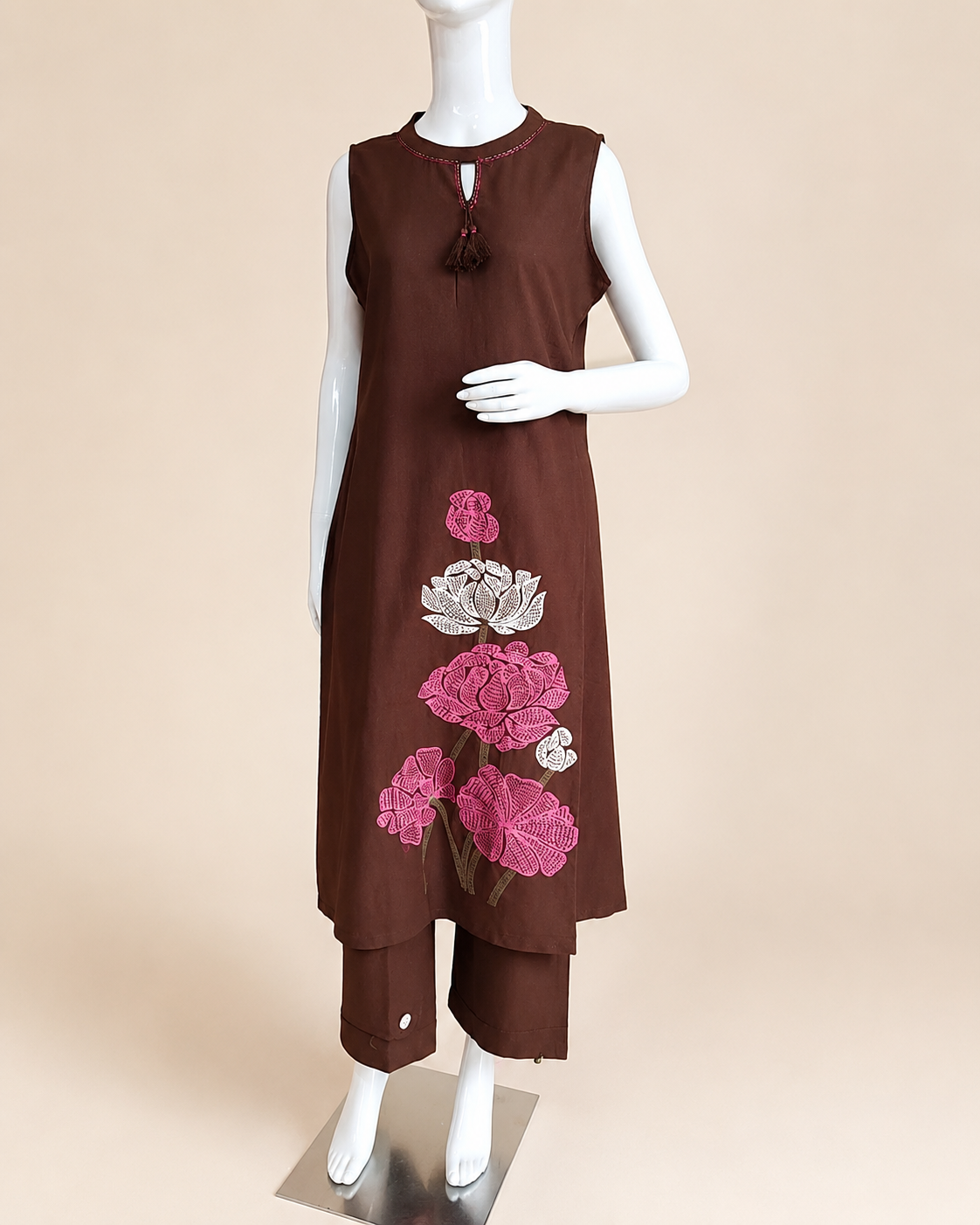 Brown Cotton with Embroidery, sleeveless 2 piece Suite