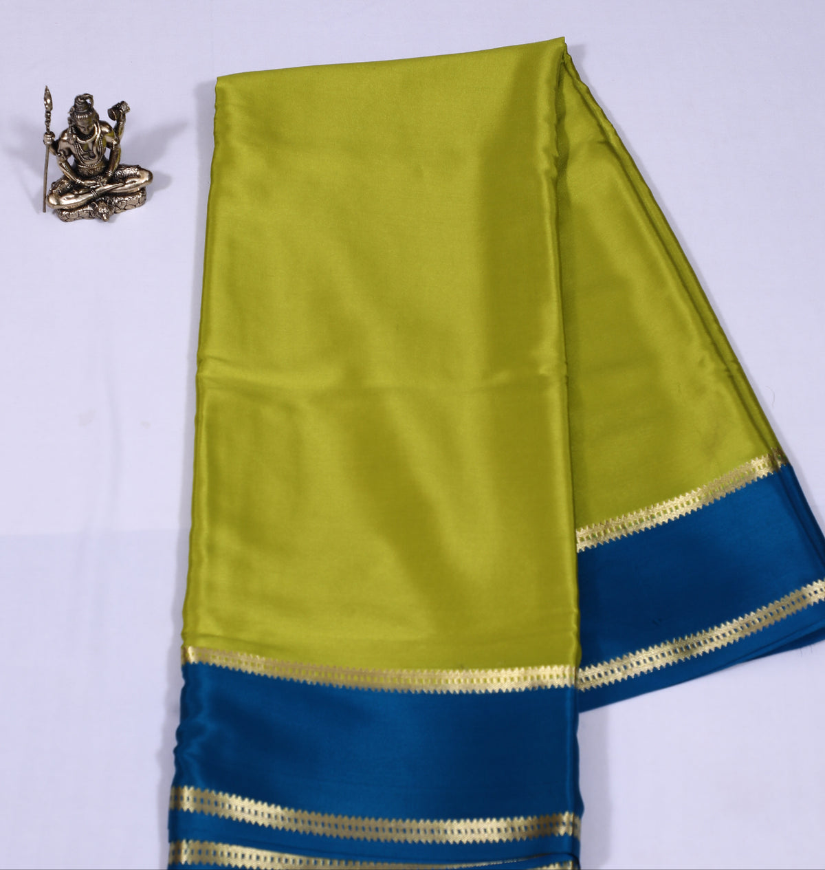 Green with blue Veda Btx Cont Pure Crepe Silk Saree