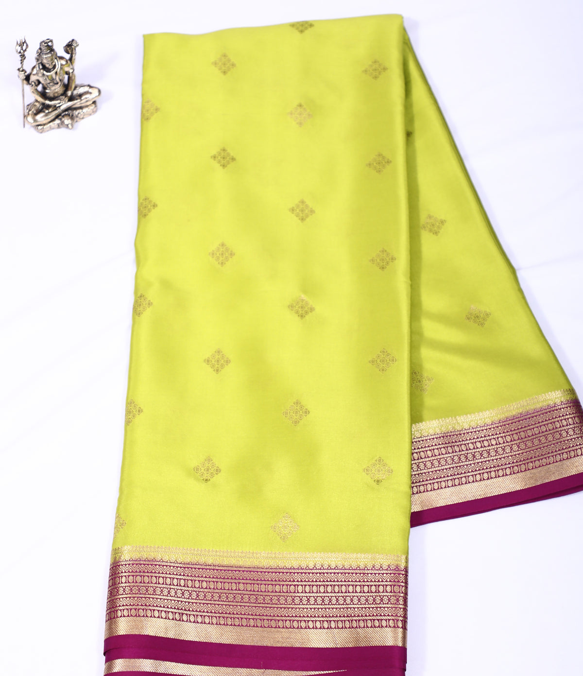 Parrot Green with Wine Lakshmi B/b Cont Pure Crepe Silk Saree