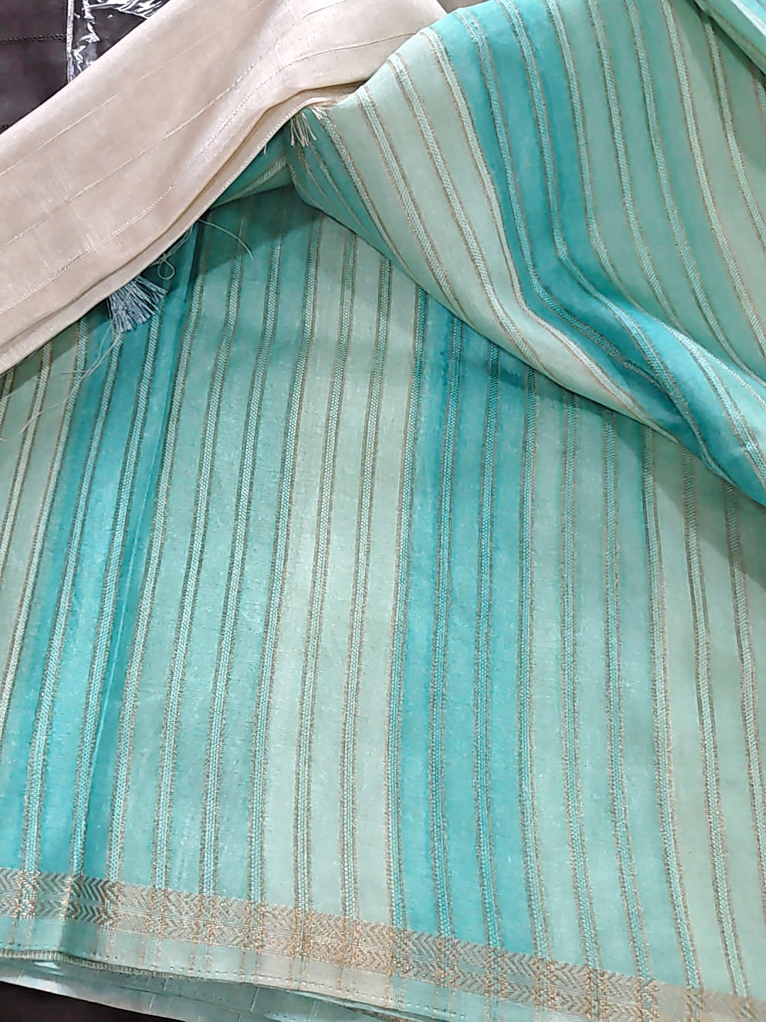 Tussar Arrow Br Natural Saree