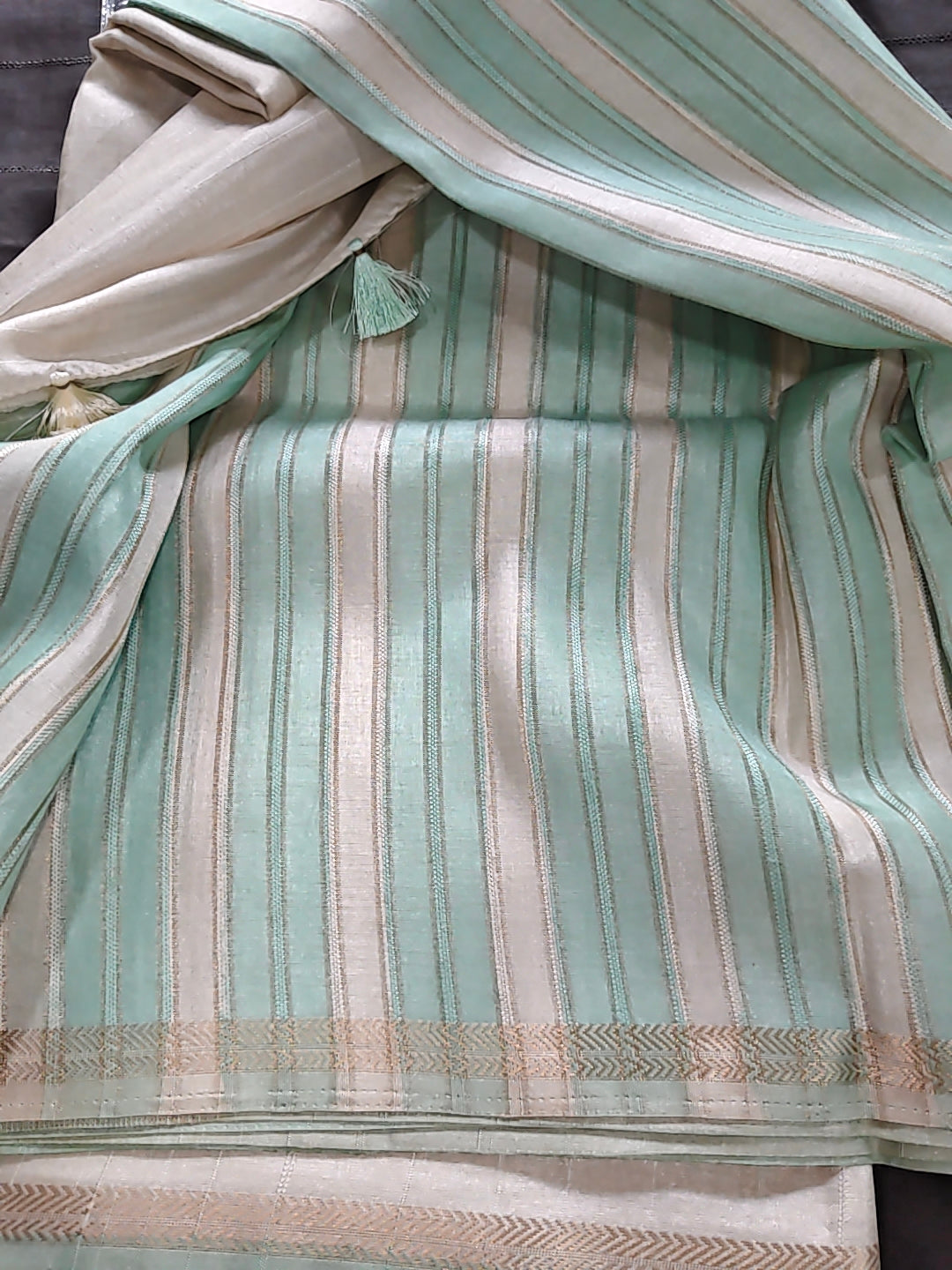 Tussar Arrow Br Natural Saree